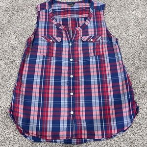 Eddie Bauer Shirt Womens Medium Red Blue Plaid Sleeveless Hike Travel Gorpcore